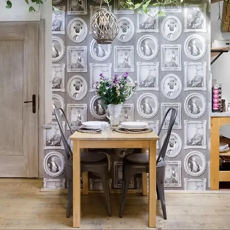 דירה Romantic Bohemian In Old Town *
